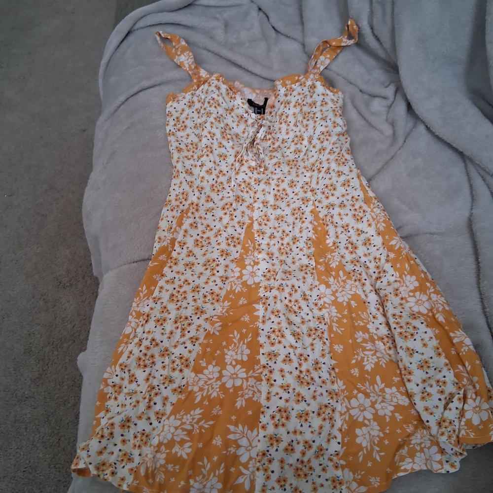 Forever 21 Orange and White Floral Dress